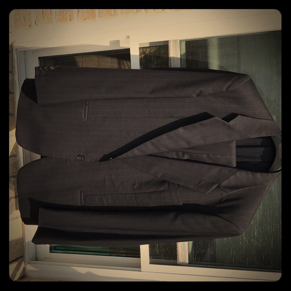Men’s 100% wool suit Italian made by Ungaro